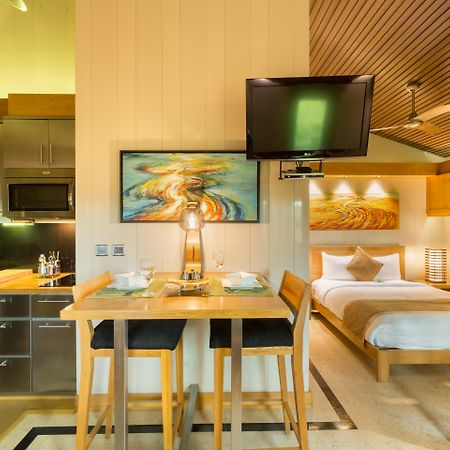 One On Marlin Resort (Adults Only) Turtle Cove Extérieur photo