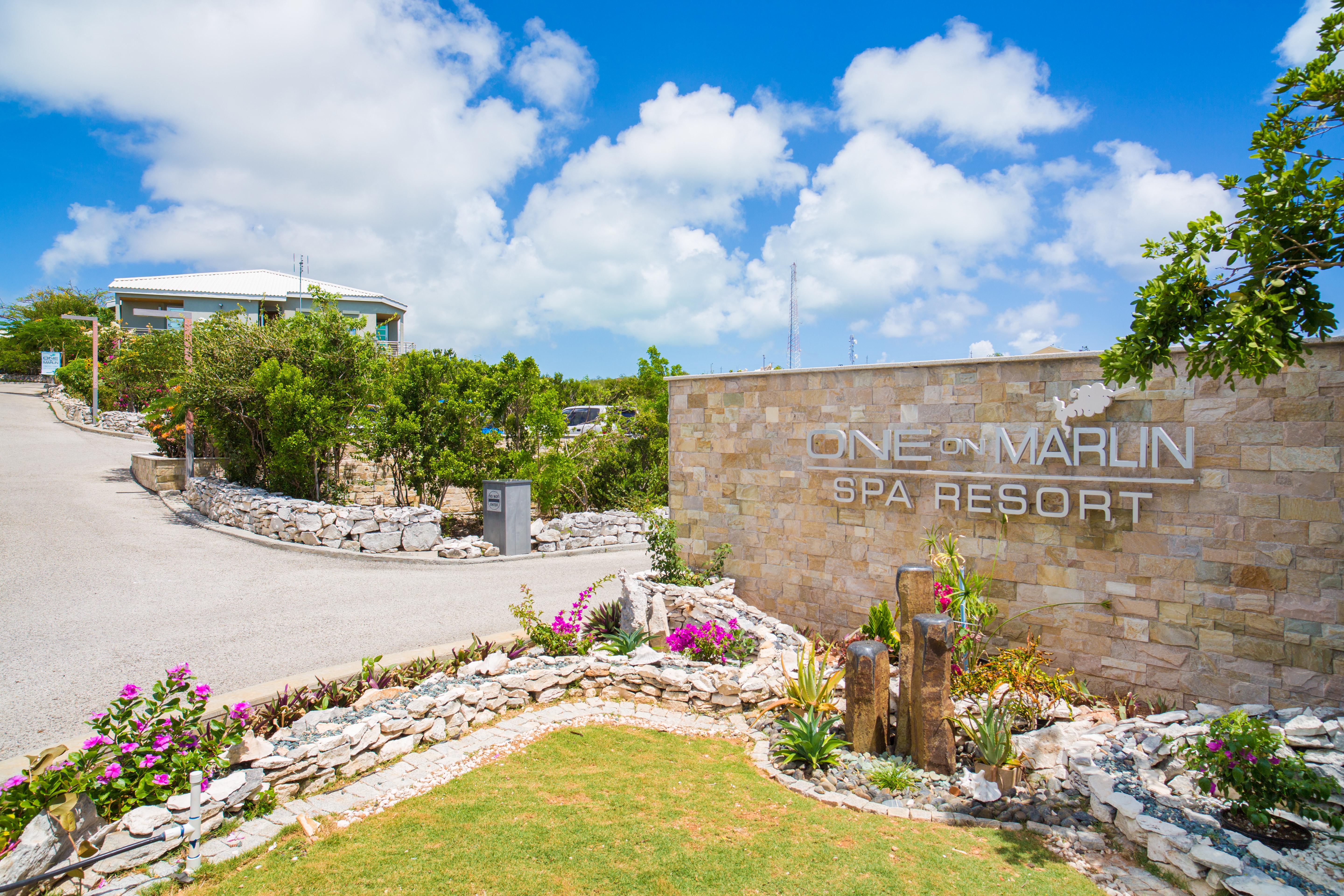 One On Marlin Resort (Adults Only) Turtle Cove Extérieur photo